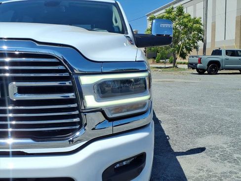 Used 2024 RAM 2500 Laramie AWD/4WD image 22