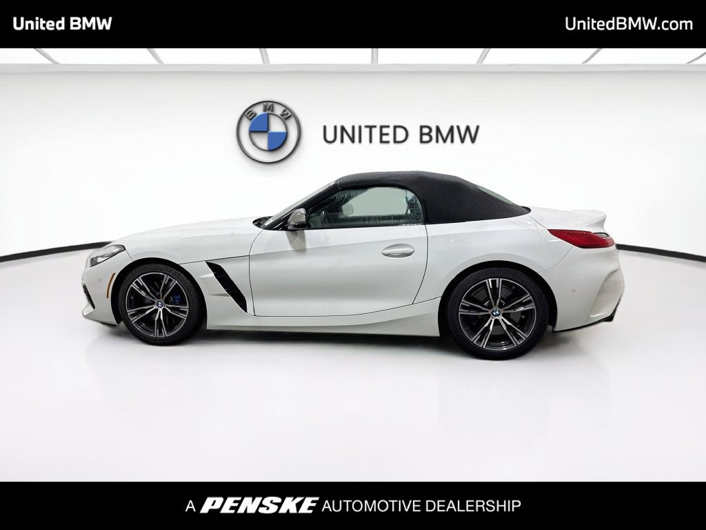 Used 2026 BMW Z4 M40i RWD image 8