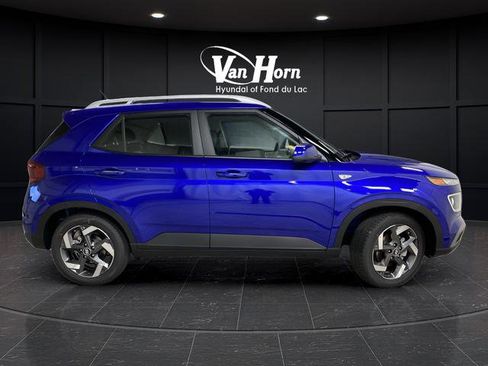 New 2026 Hyundai Venue SEL image 2