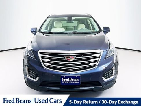 Used 2018 Cadillac XT5 Luxury w/ Driver Awareness Package AWD/4WD image 2
