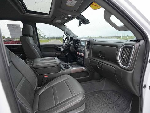 Used 2021 GMC Sierra 2500 Denali w/ Denali Ultimate Package AWD/4WD image 25