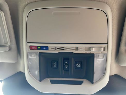 Used 2024 Subaru Forester Touring w/ Pop Package 2 image 6