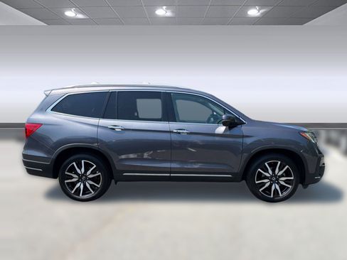 Used 2020 Honda Pilot Touring image 8