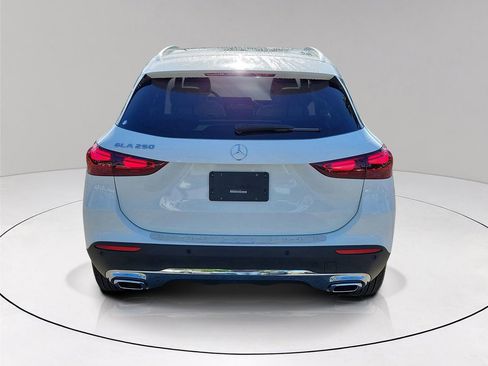 Certified 2025 Mercedes-Benz GLA 250 image 6