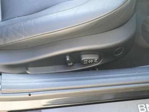 Used 2003 BMW Z4 2.5i image 27