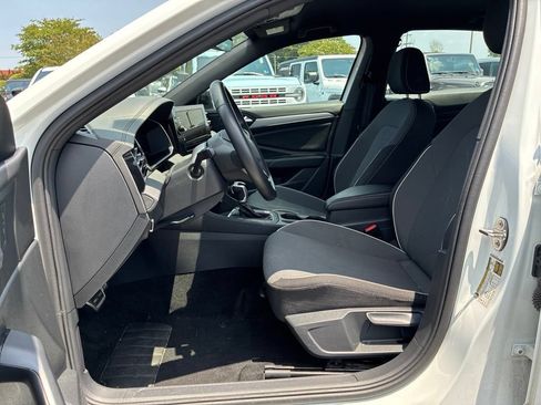 Used 2025 Volkswagen Jetta Sport FWD image 10