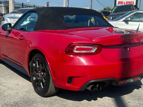 Used 2018 FIAT 124 Spider Abarth image 6