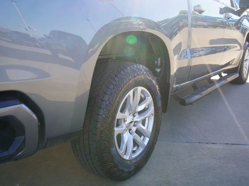 Used 2021 Chevrolet Silverado 1500 RST w/ Z71 Off-Road Package image 9