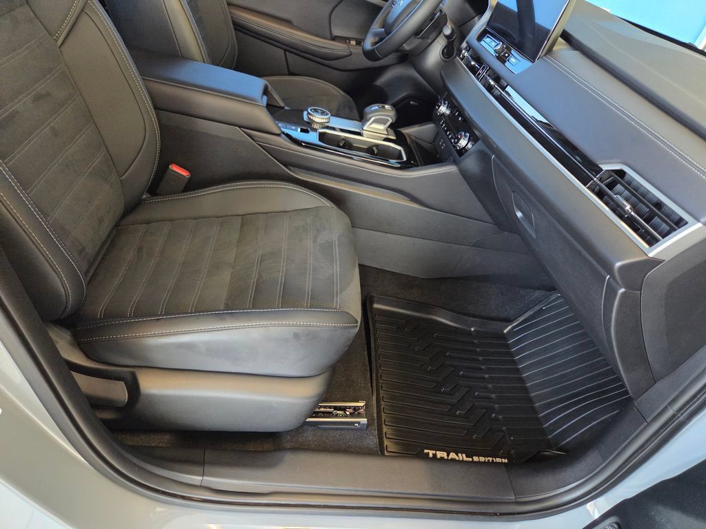 Used 2026 Mitsubishi Outlander LE AWD/4WD image 26