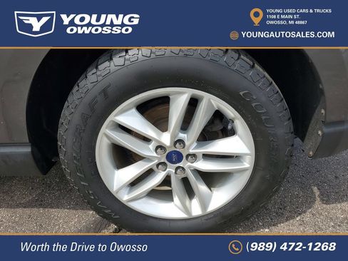 Used 2017 Ford Edge SEL w/ Equipment Group 201A AWD/4WD image 32