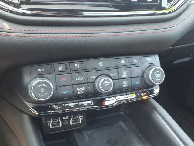 Certified 2023 Dodge Durango GT AWD/4WD image 18