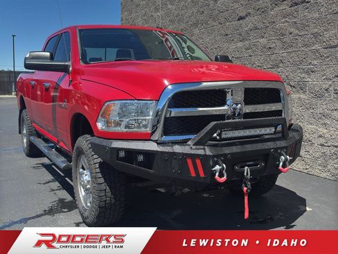 Used 2017 RAM 3500 SLT w/ Cold Weather Group AWD/4WD image 1