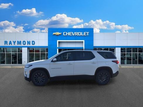Certified 2023 Chevrolet Traverse RS w/ LPO, Floor Liner Package AWD/4WD image 7