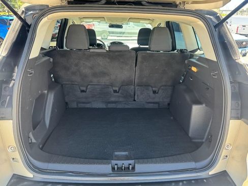 Used 2018 Ford Escape SE AWD/4WD image 6