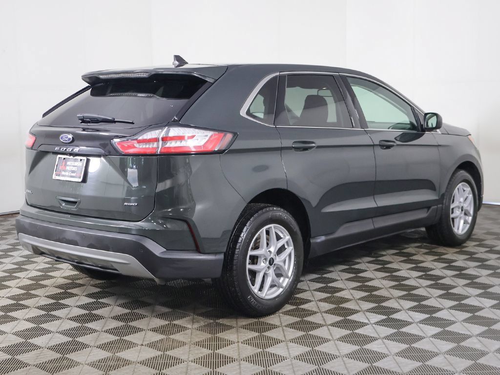 Used 2024 Ford Edge SEL w/ Convenience Package AWD/4WD image 10