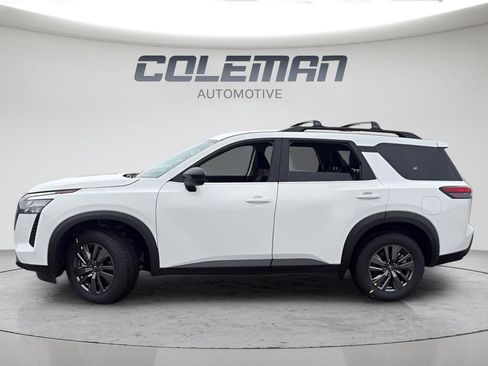 New 2026 Nissan Pathfinder SV image 2