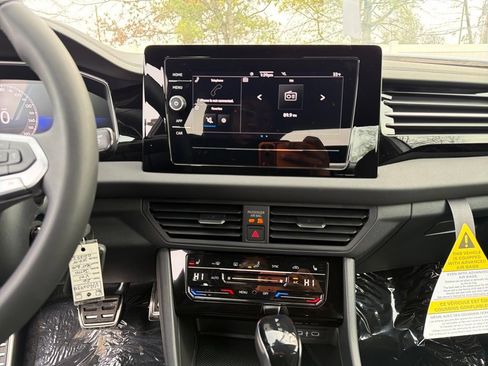 Used 2026 Volkswagen Jetta Sport FWD image 21