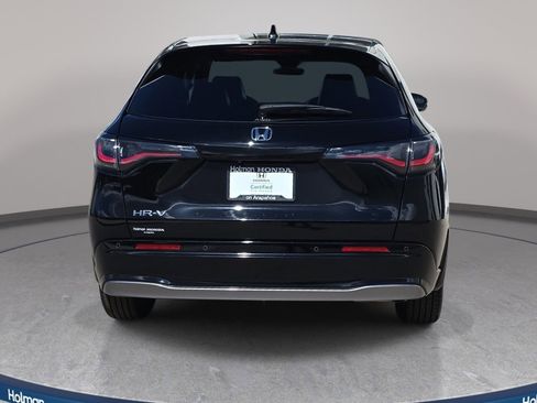 Used 2024 Honda HR-V EX-L image 7