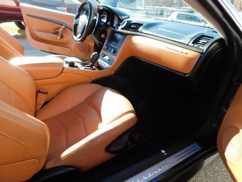 Used 2016 Maserati GranTurismo Sport image 29