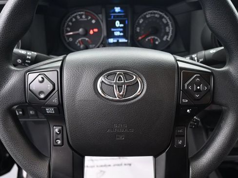 Used 2023 Toyota Tacoma SR AWD/4WD image 21