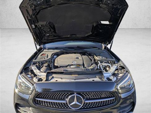 Used 2022 Mercedes-Benz E 350 Sedan image 25