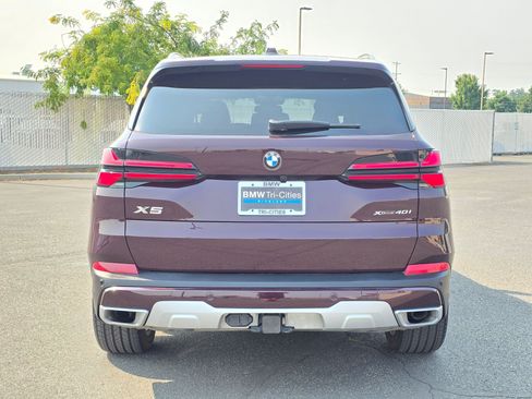Used 2024 BMW X5 xDrive40i w/ Premium Package AWD/4WD image 5