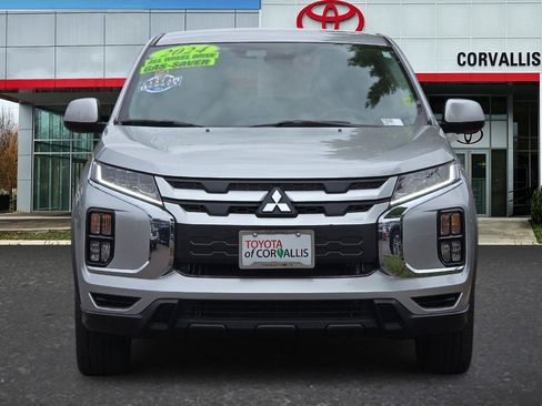 Used 2024 Mitsubishi Outlander Sport ES AWD/4WD image 9