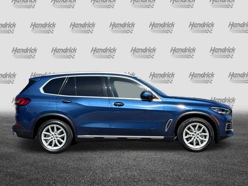 Certified 2023 BMW X5 xDrive40i w/ Premium Package AWD/4WD image 3