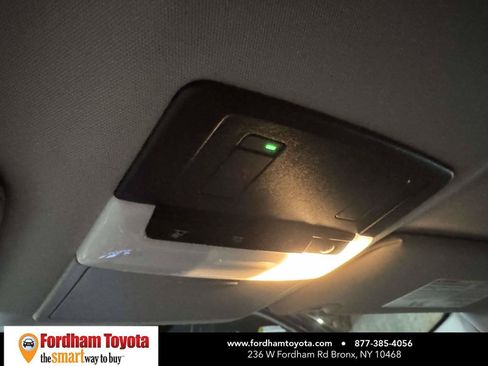 Used 2025 Nissan Altima 2.5 SV FWD image 28