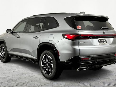 New 2026 Buick Enclave Sport Touring w/ Power Package image 4