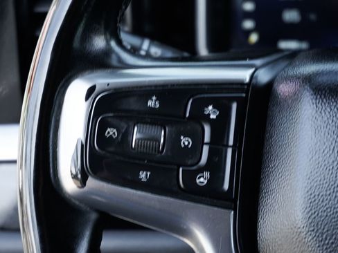 Used 2024 Chevrolet Silverado 3500 LT w/ Convenience Package image 18