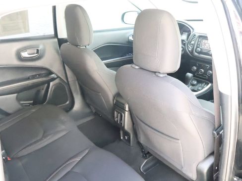 Used 2017 Jeep Compass Sport AWD/4WD image 44