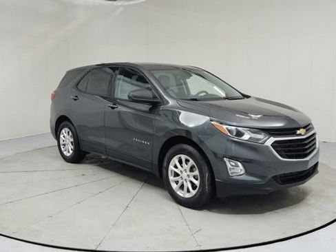 Certified 2019 Chevrolet Equinox LS w/ LS Convenience Package image 7
