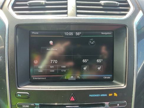 Used 2016 Ford Explorer Sport AWD/4WD image 25