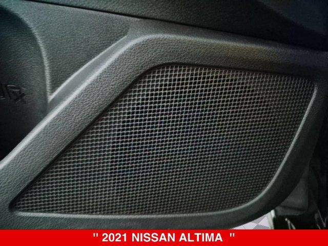 Certified 2021 Nissan Altima 2.5 SR w/ SR Premium Package AWD/4WD image 15