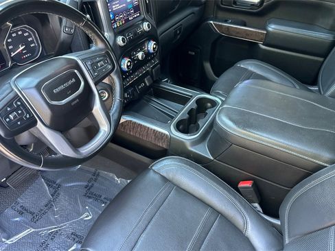 Used 2023 GMC Sierra 2500 Denali w/ Denali Ultimate Package image 11