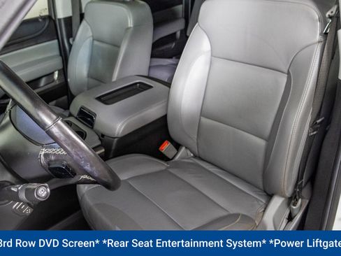 Used 2020 Chevrolet Suburban LT image 28