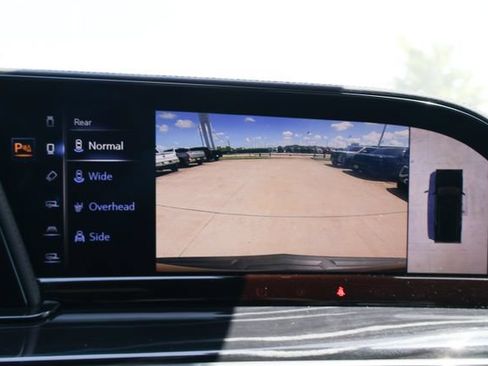 Used 2024 Cadillac Escalade ESV Sport AWD/4WD image 22