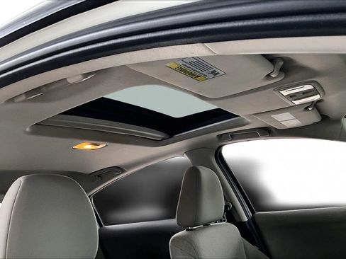 Used 2016 Honda HR-V EX image 24