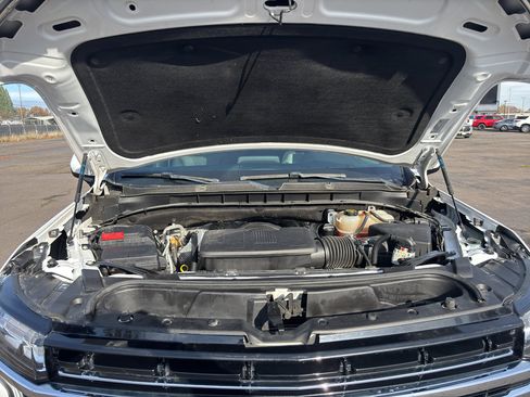 Used 2023 Chevrolet Tahoe LT w/ Luxury Package image 9