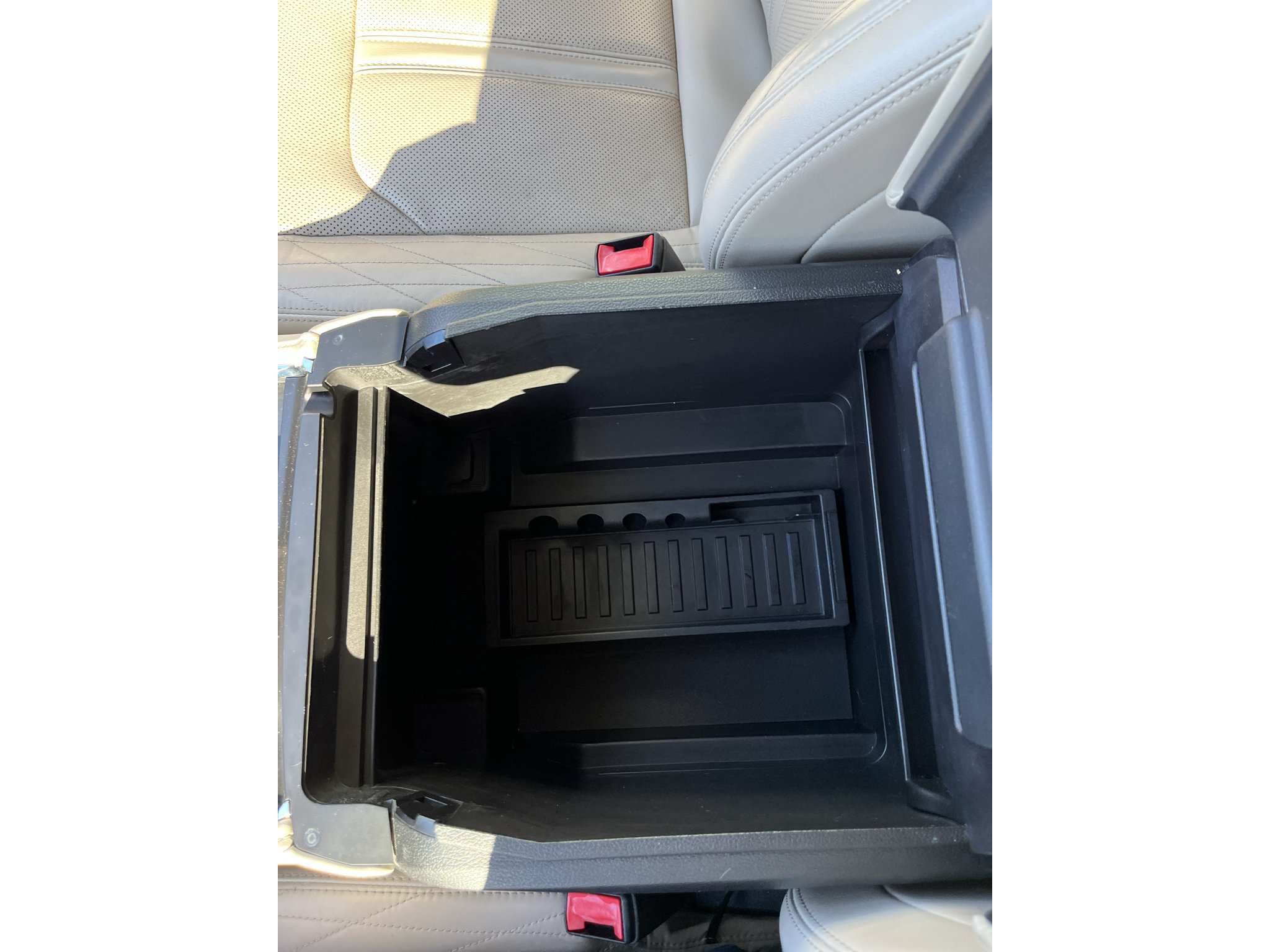 Used 2018 Ford Expedition Max Platinum AWD/4WD image 29