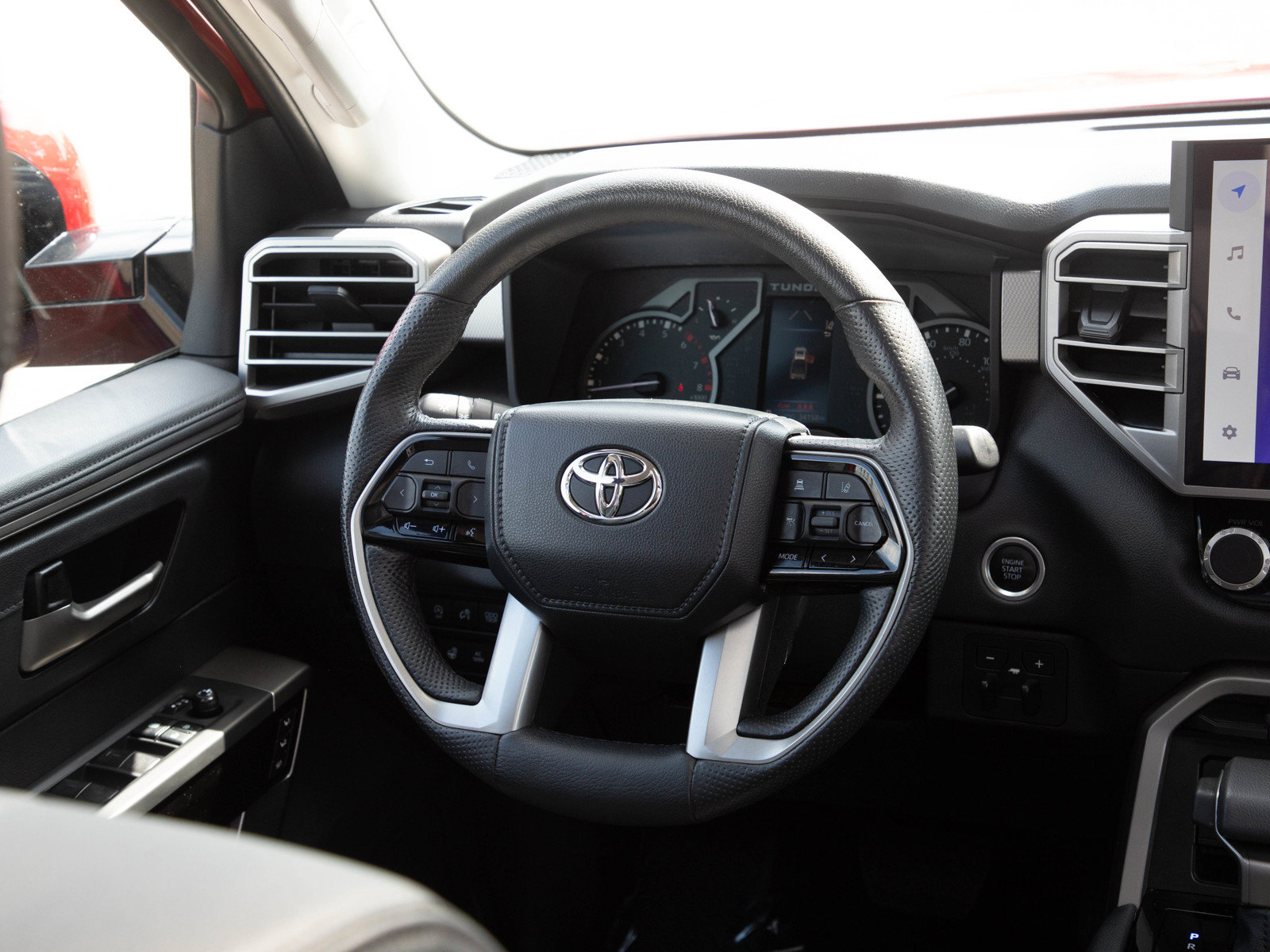 Used 2022 Toyota Tundra Limited AWD/4WD image 15