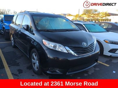 Used 2015 Toyota Sienna LE