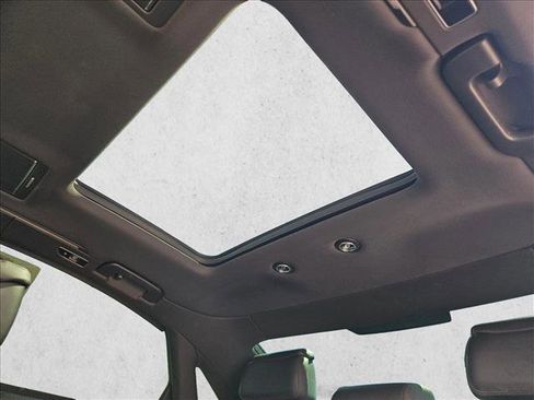 Used 2017 Audi A8 L 3.0T w/ Executive Package image 21