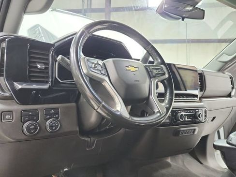 Used 2024 Chevrolet Silverado 3500 LT w/ Convenience Package AWD/4WD image 19