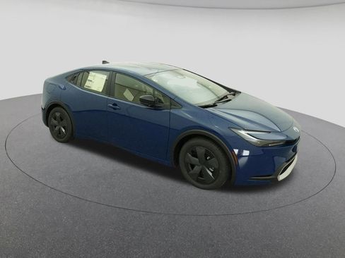 New 2026 Toyota Prius Plug-In Hybrid FWD image 12