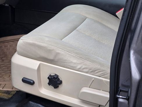 Used 2013 Ford Expedition XL w/ HD Trailer Tow Pkg image 23