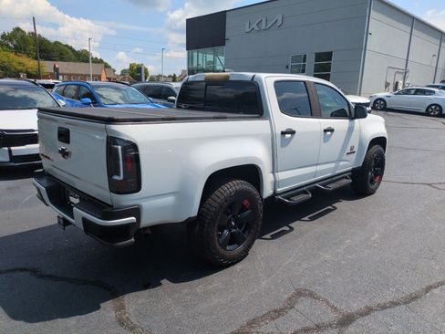 Used 2018 Chevrolet Colorado LT w/ Redline Special Edition RWD image 7