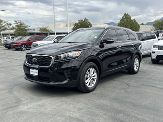 Used 2020 Kia Sorento LX w/ LX I4 Convenience Package image 1