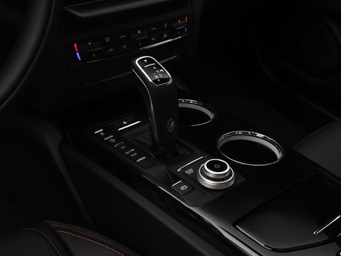 New 2024 Maserati Ghibli Modena image 36